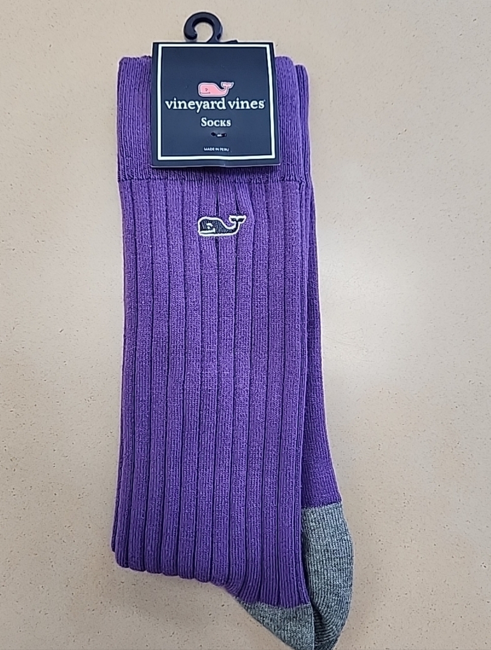 NEW Vineyard Vines Men's Crew Socks Colorblock Purple and Gray One Size NEW
